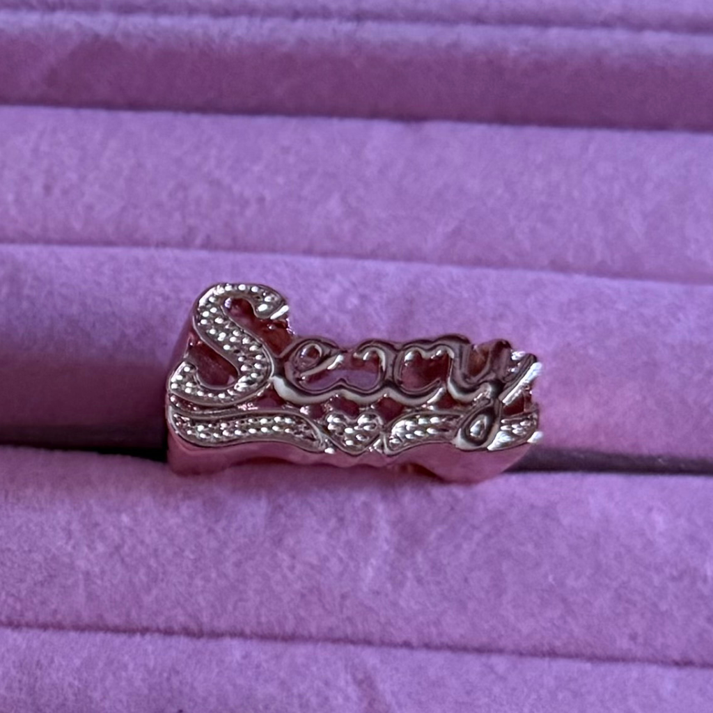Sexy Ring