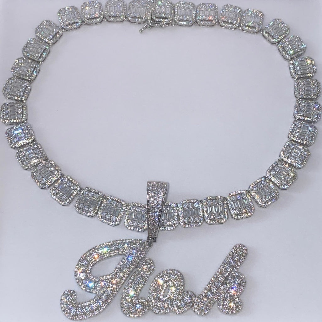 Icy Boss Lady Name Pendant