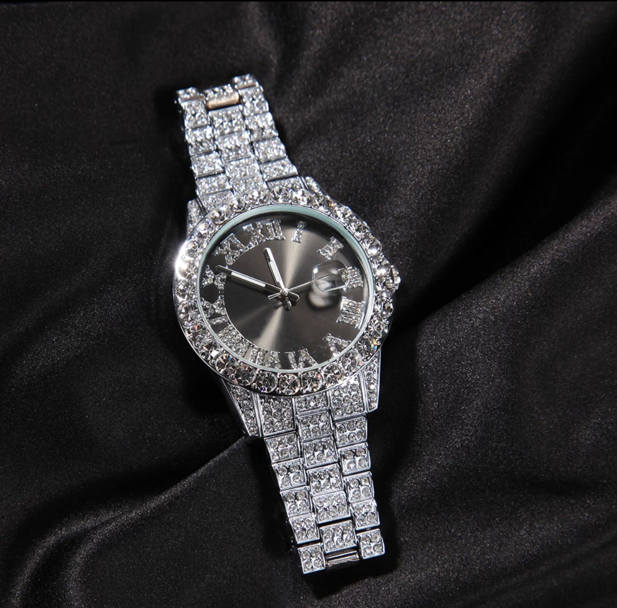 Icy Luxe Watch - Silver