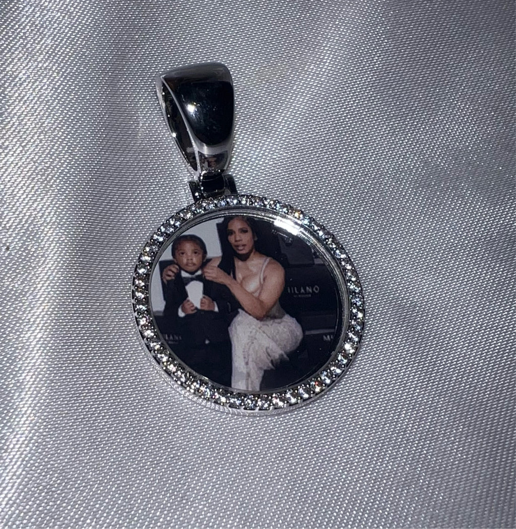 XS Icy Photo Pendant